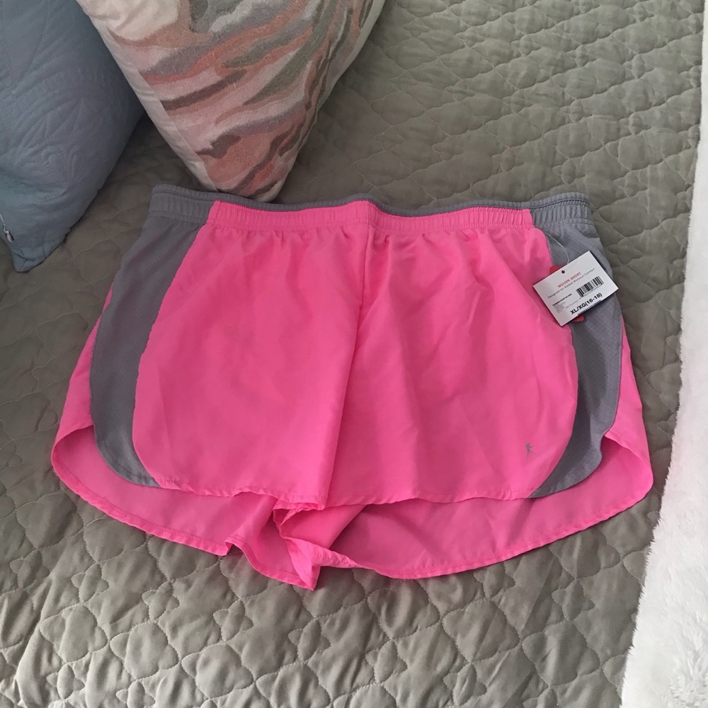 Danskin Now pink shorts  pink NWT 16/18 XL🌸comfortable for your run